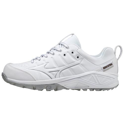 Mizuno 320640 Ambition 2 All Surface Low Women's Turf Shoe