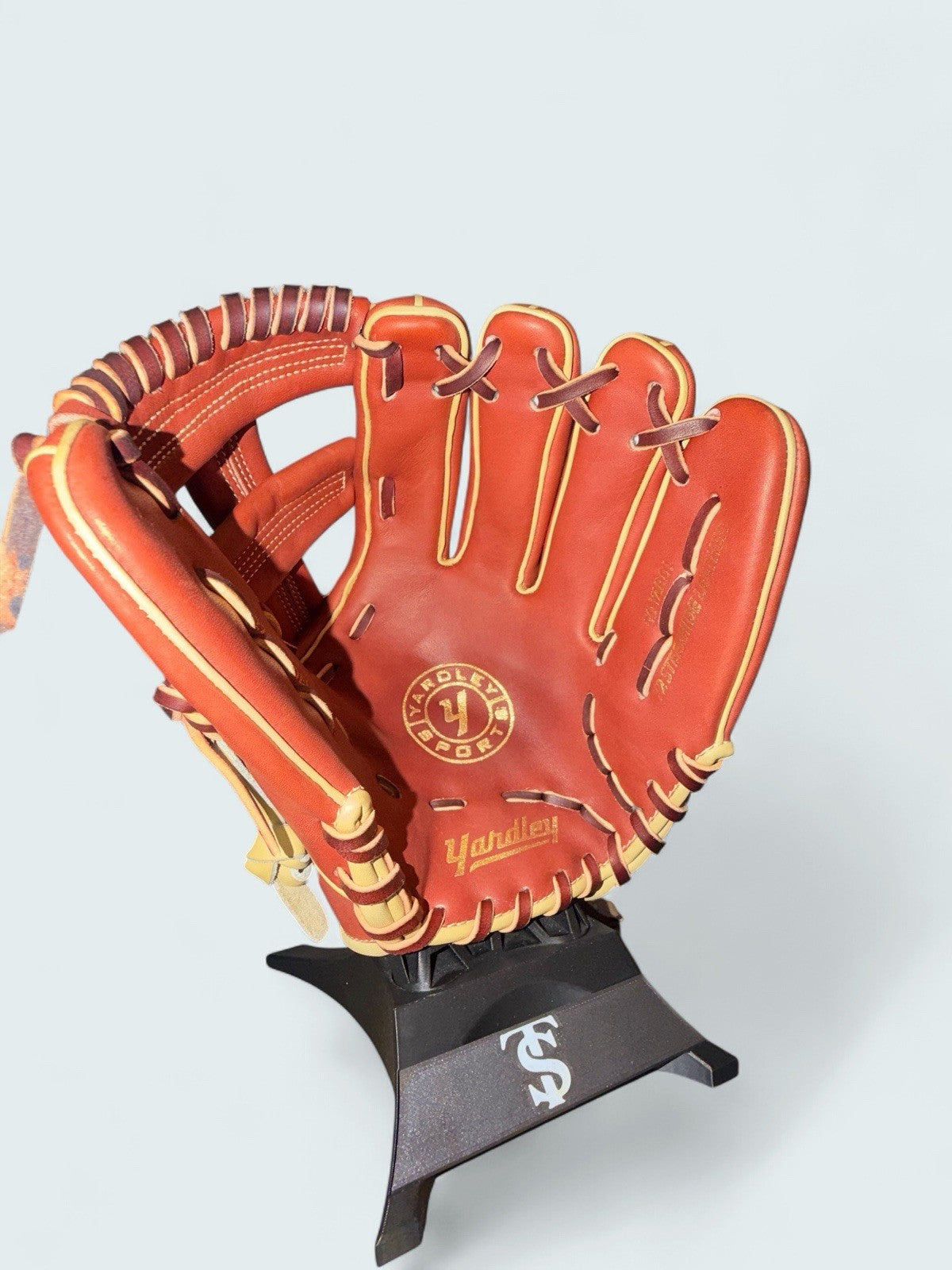 Yardley Y2 Maven Steer 11.5” I-Web Infield Glove – RHT