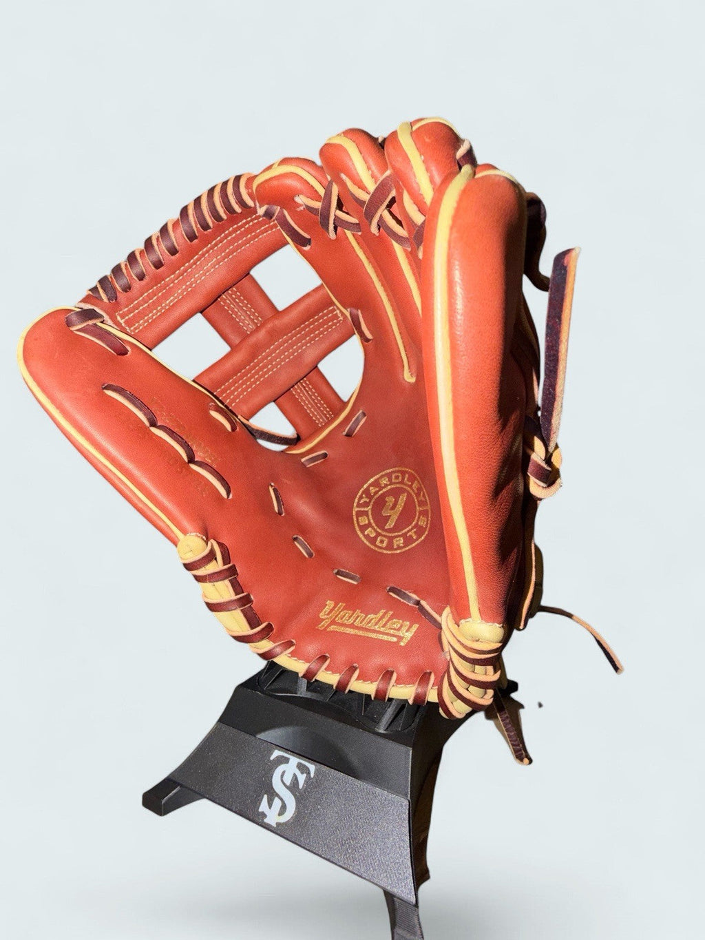 Yardley Y2 Maven Steer 11.5” I-Web Infield Glove – RHT