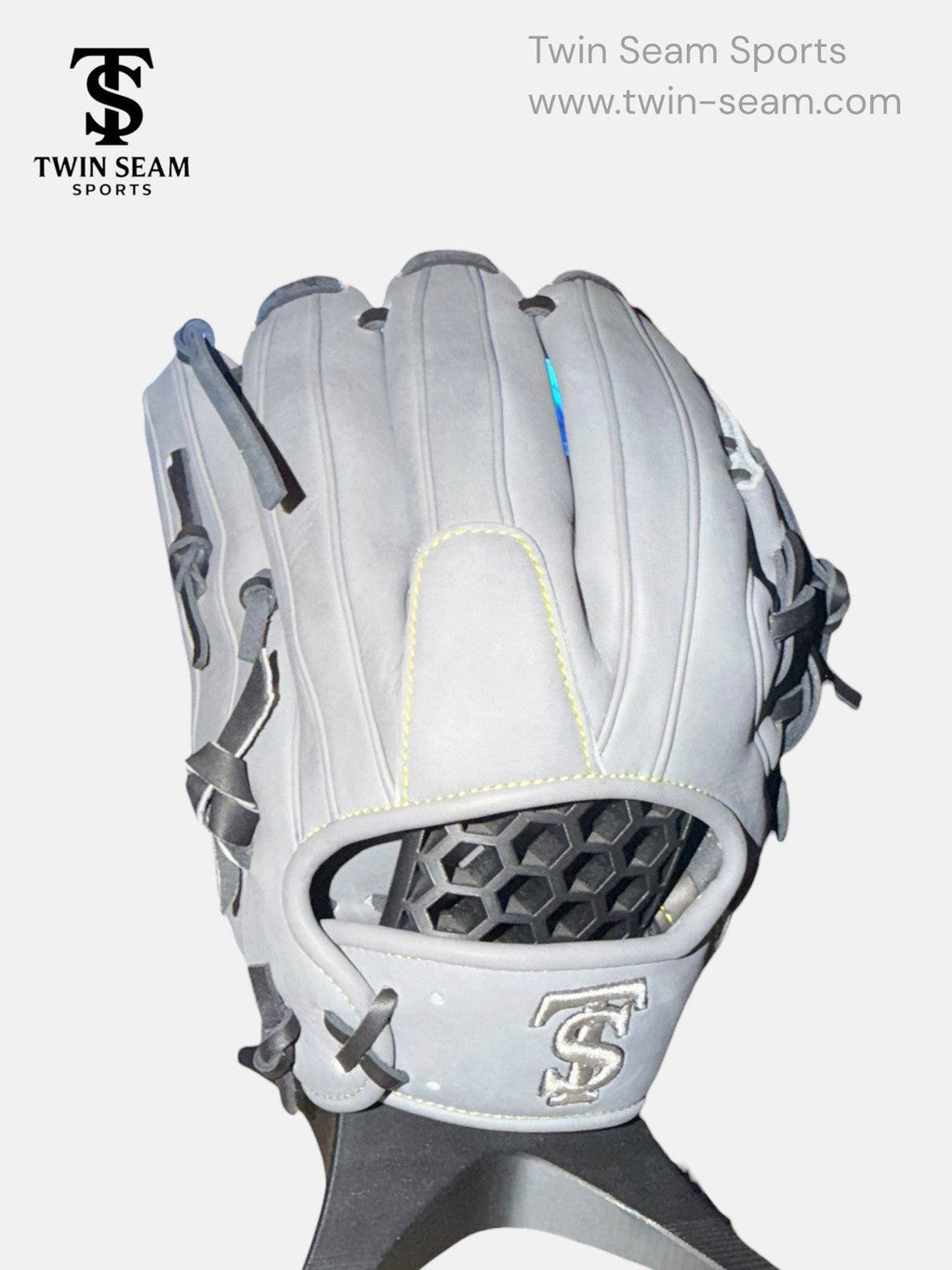 Twin Seam Sports 11.25” Kip Leather Infield Baseball Glove RHT Gray Black Closed Web New