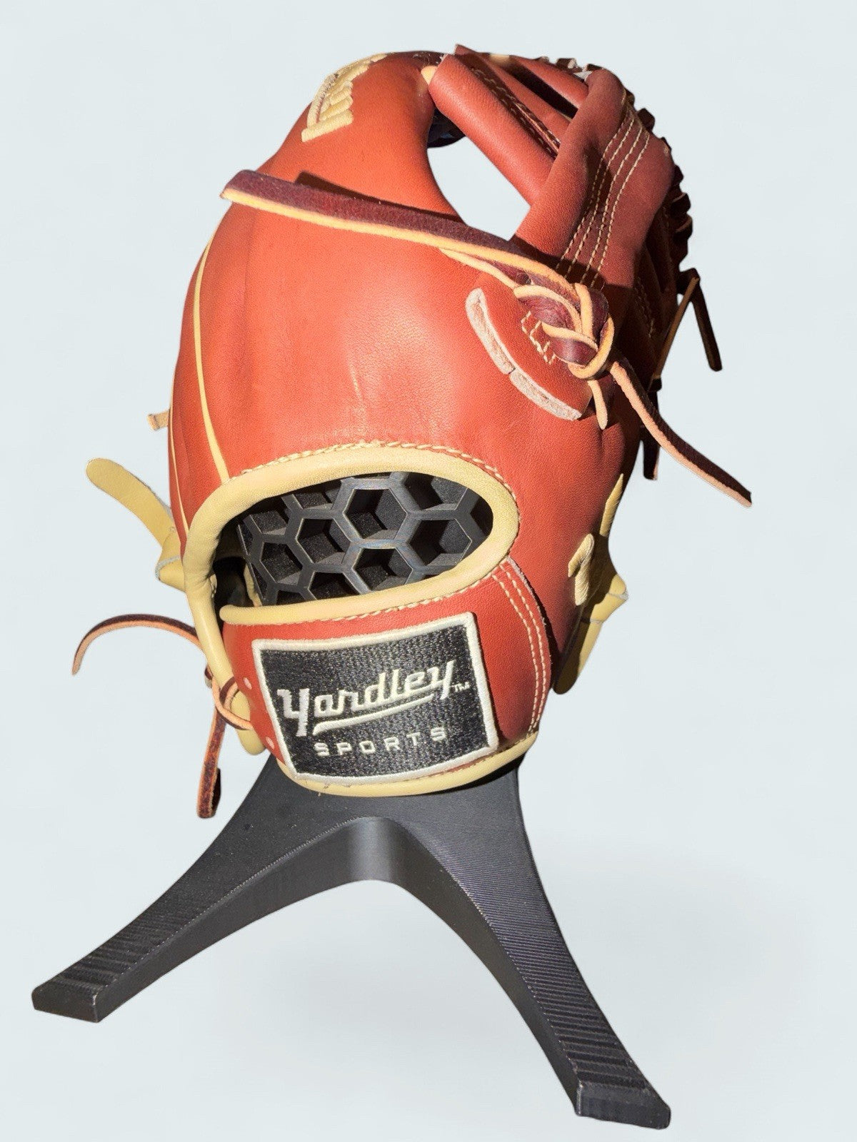 Yardley Y2 Maven Steer 11.5” I-Web Infield Glove – RHT