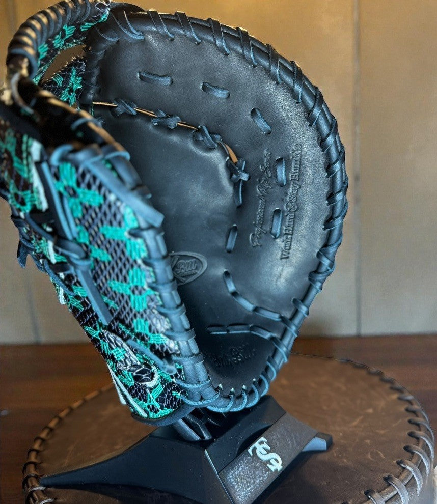 FlatBill Baseball Exclusive – New Mexico Edition First Base Mitt – Brand New!