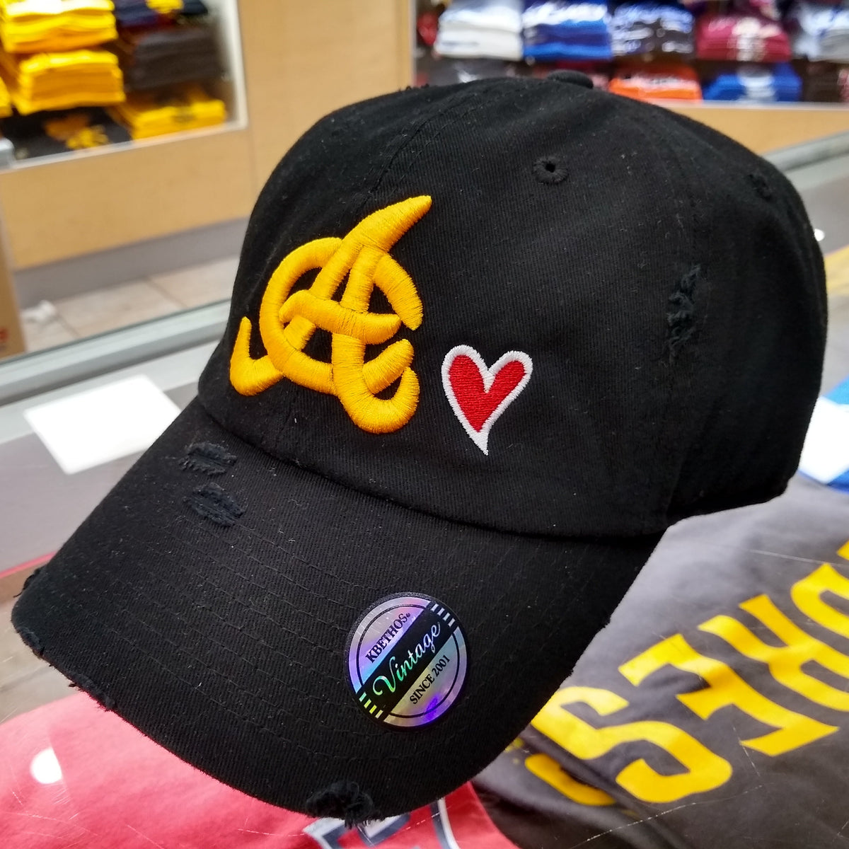 Aguilas Cibaeñas Vintage Hat (Heart)