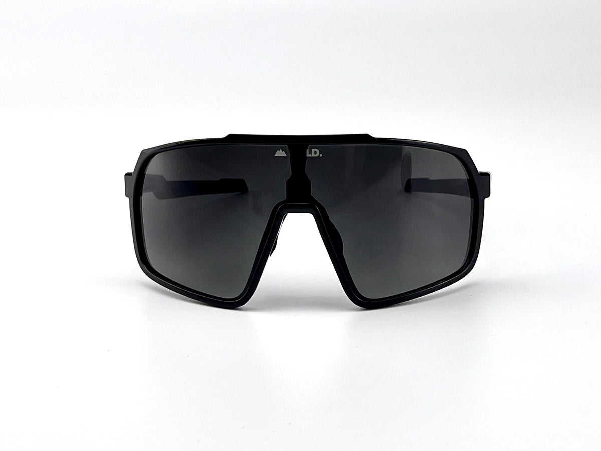 BOLD Slayers Photochromic Sunglasses – Oversized Light-Adaptive Eyewear