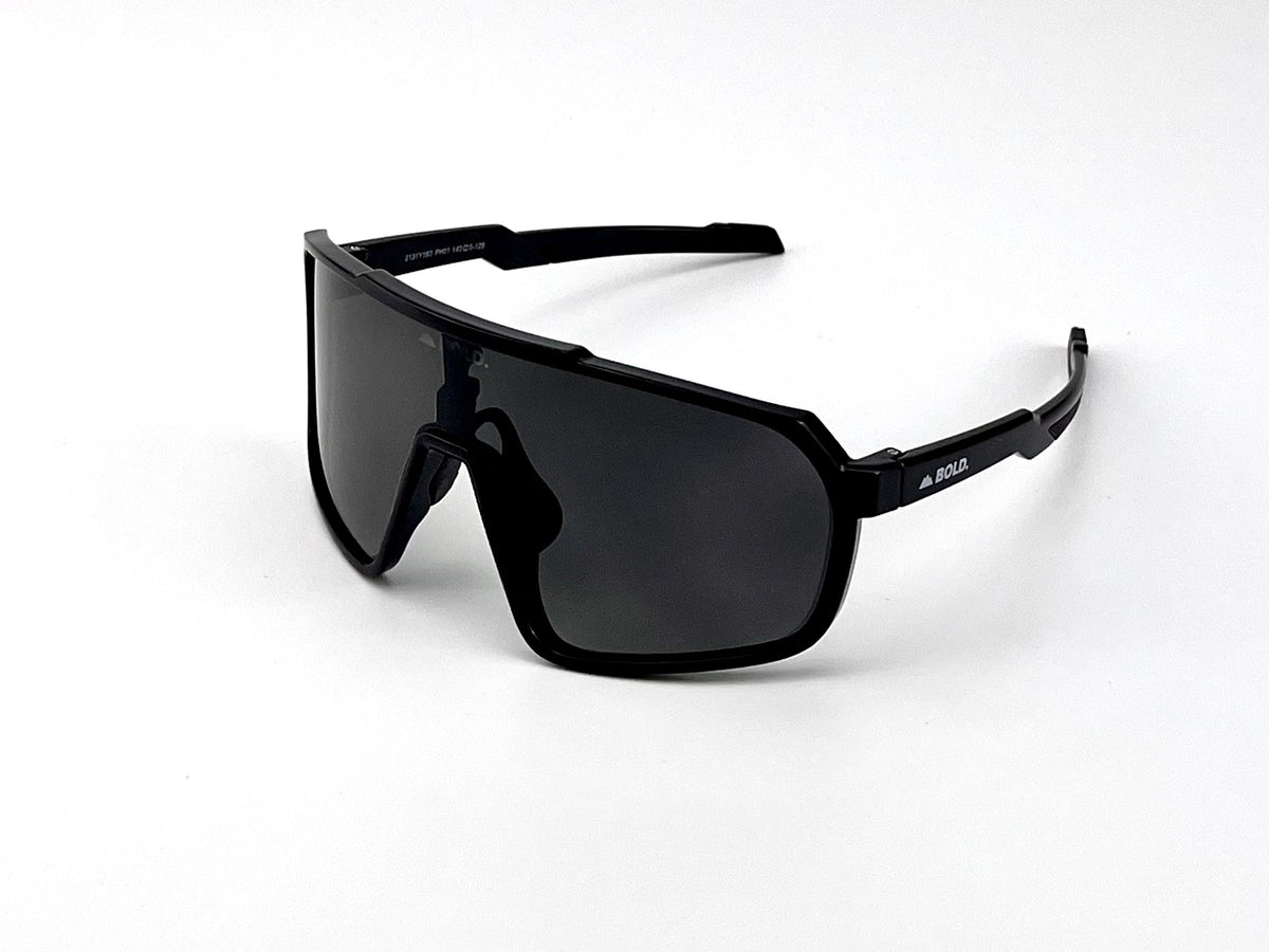 BOLD Slayers Photochromic Sunglasses – Oversized Light-Adaptive Eyewear